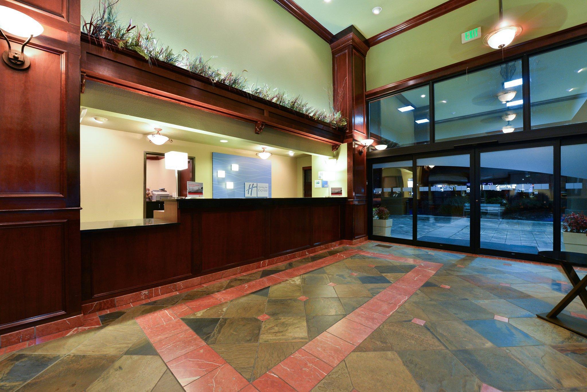 Express Portland Se - Clackamas Area By Ihg Hotel Gladstone