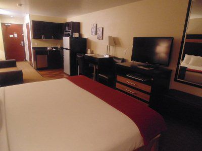 Express Portland Se - Clackamas Area By Ihg 3*